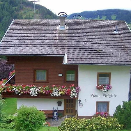 Haus Brigitte - Preise Inclusive Pitztal Sommer Card Penzion